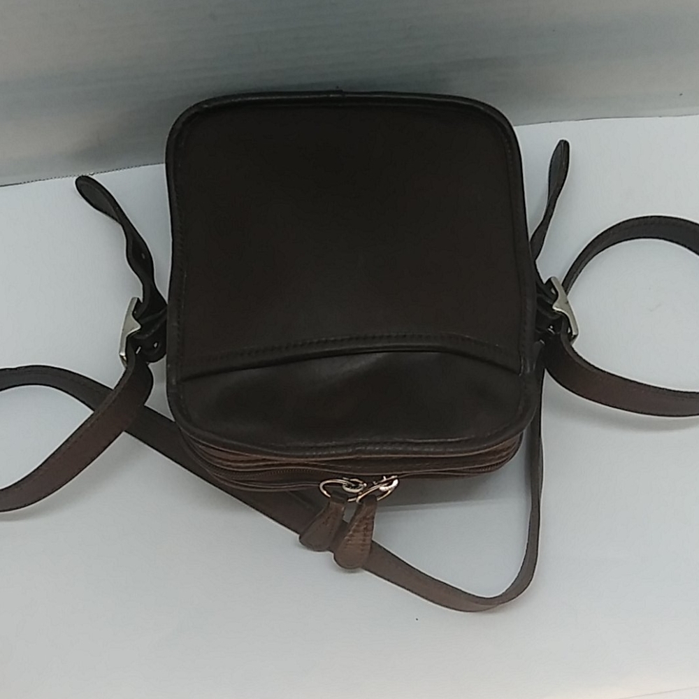 Coach Camera Bag - Picture 3 of 14